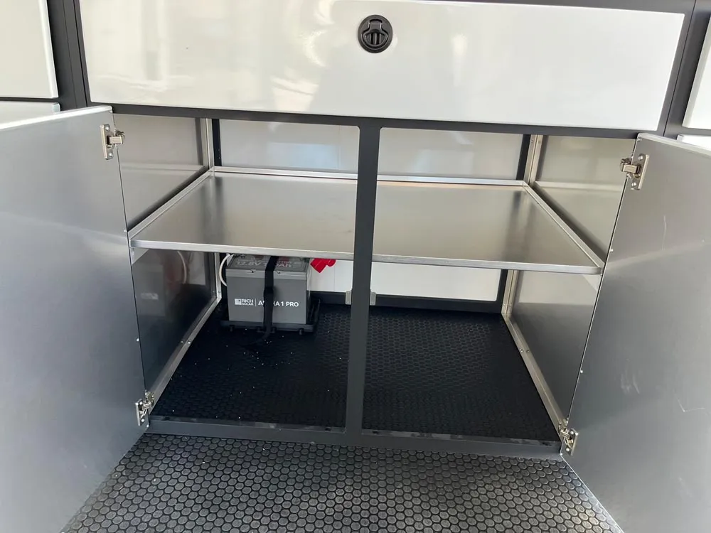 8.5 x 24 ATC ROM 450 Sport/Car Hauler Polar White bottom center cabinet