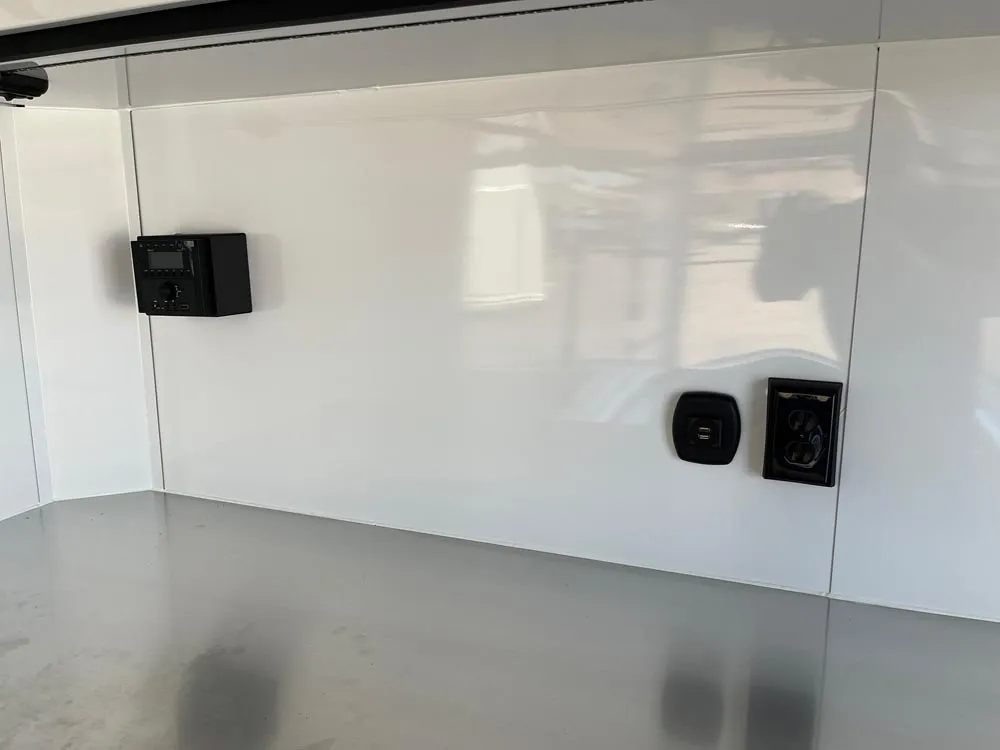 8.5 x 24 ATC ROM 450 Sport/Car Hauler Polar White power outlets