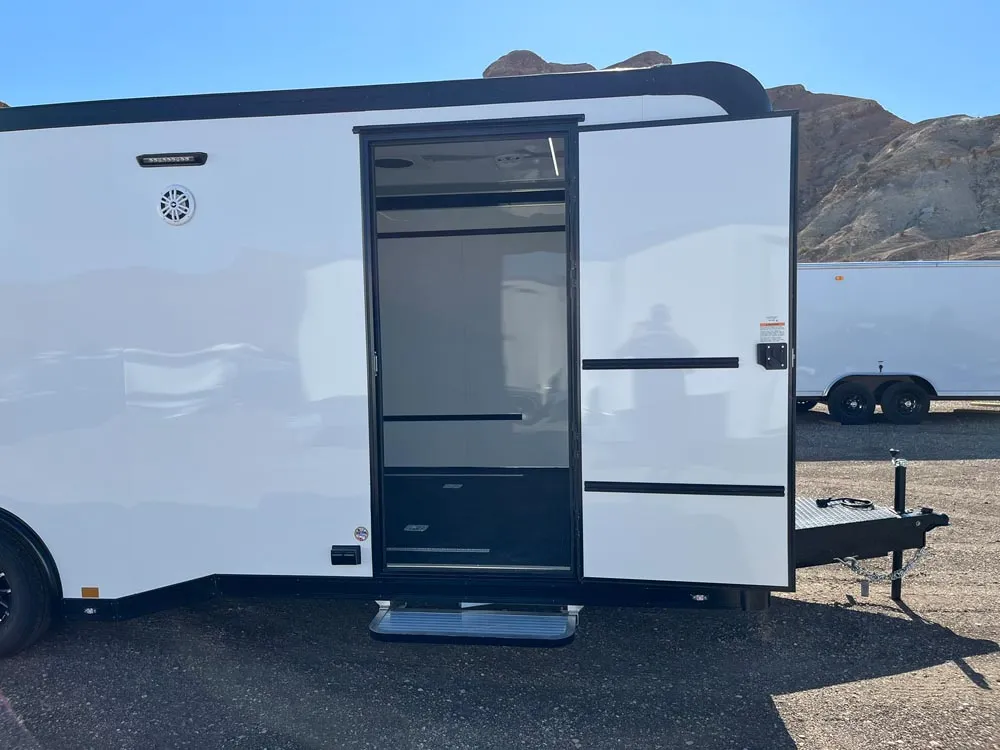 8.5 x 24 ATC ROM 450 Sport/Car Hauler Polar White side door open