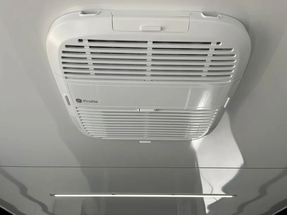 8.5 x 28 ATC ROM 550 Sport/Car Hauler Med Charcoal AC unit