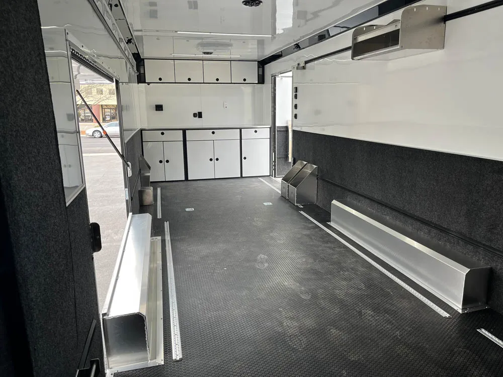 8.5 x 28 ATC ROM 550 Sport/Car Hauler Med Charcoal Inside looking to front