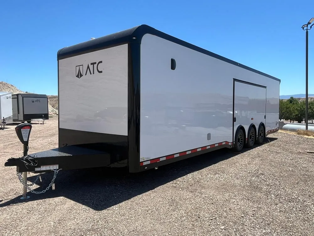8.5 x 32 ATC ROM 550 Sport/Car Hauler Polar White