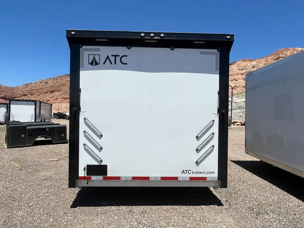 8.5 x 32 ATC ROM 550 Sport/Car Hauler Polar White rear