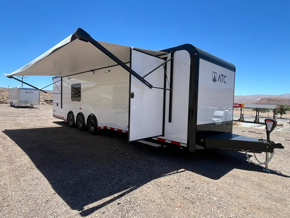 8.5 x 32 ATC ROM 550 Sport/Car Hauler Polar White awning front right