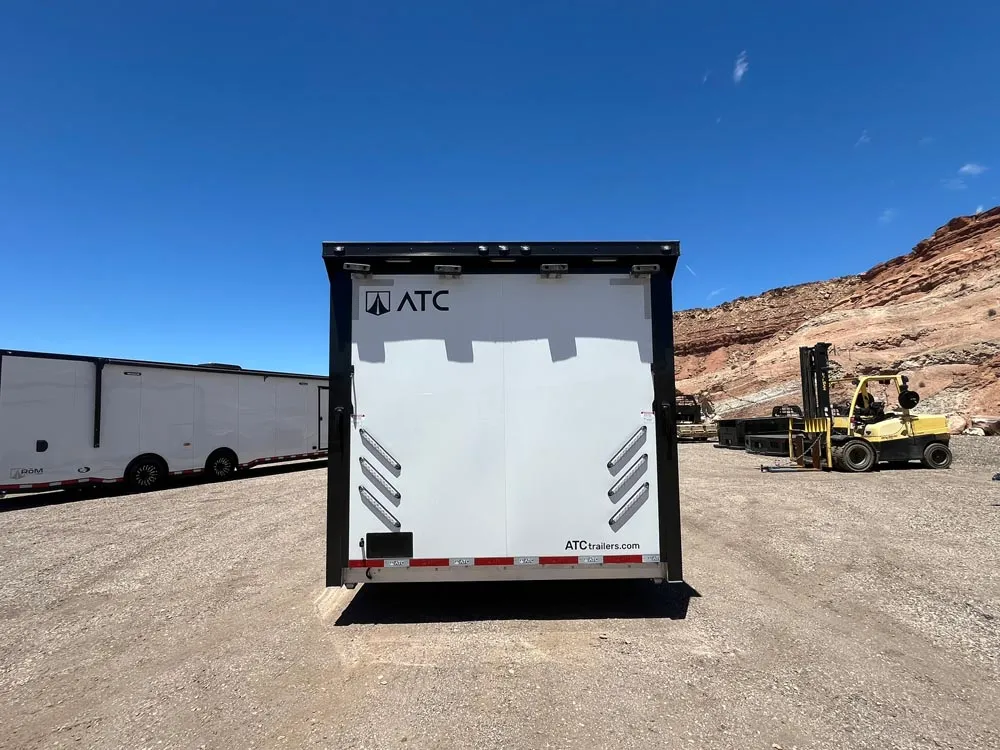 8.5 x 32 ATC ROM 550 Sport/Car Hauler Polar White rear