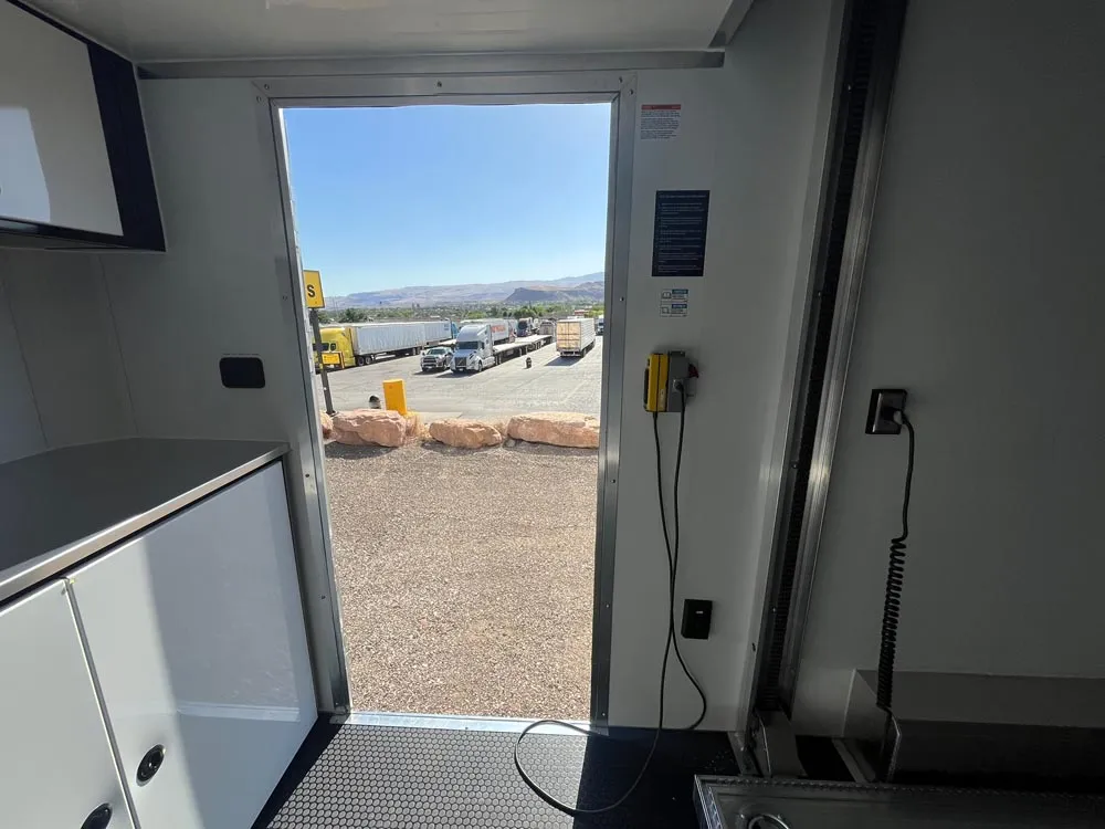 8.5 x 24 ATC ROM 800 Sport/Car Hauler Stacker White inside towards side door