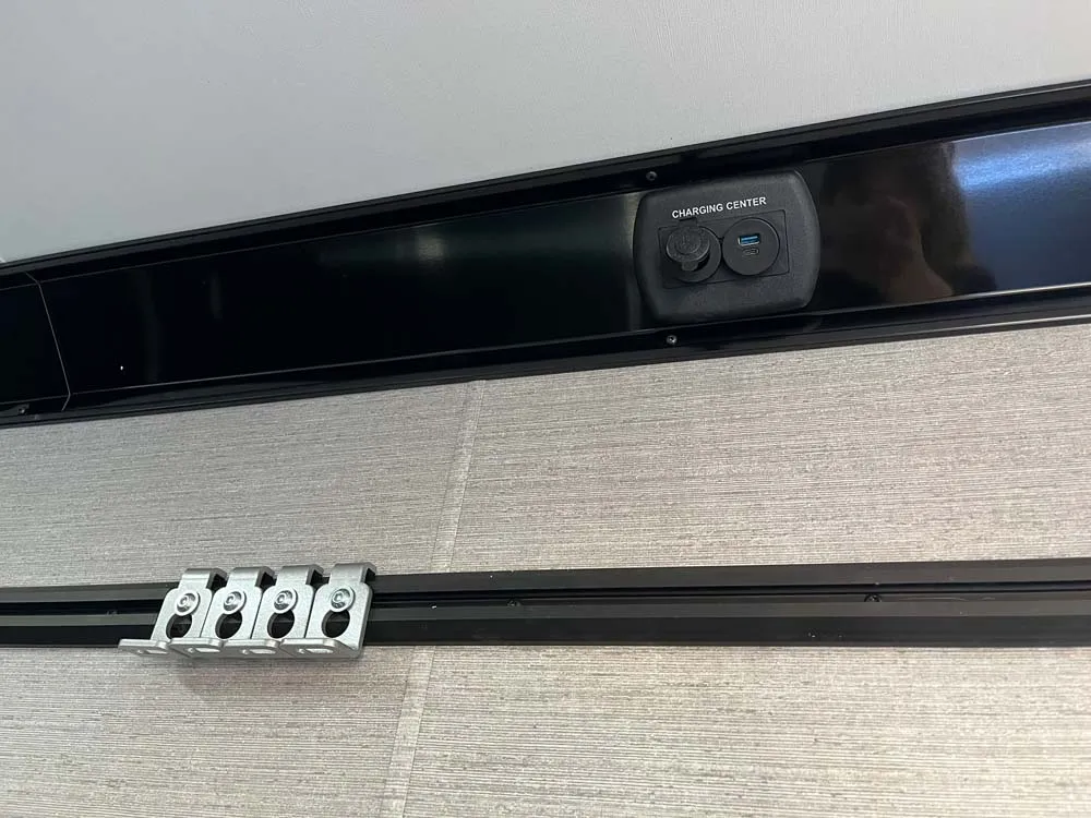 7.5 x 16 ATC STO 450 Cargo Trailer Tandem Polar White charging ports