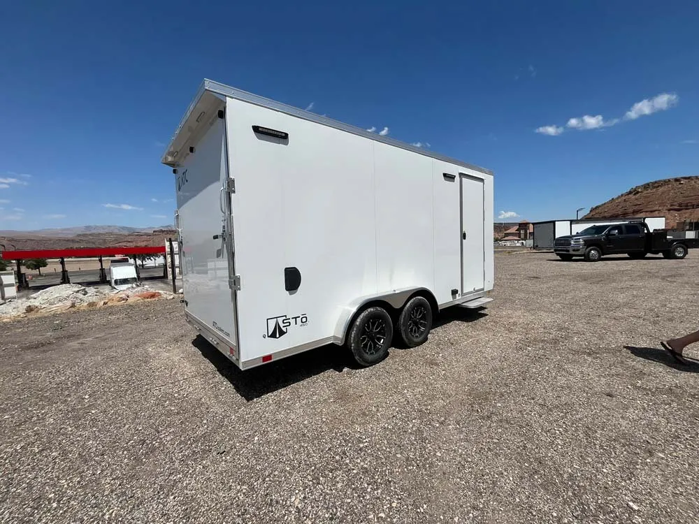 7.5 x 16 ATC STO 450 Cargo Trailer Tandem Polar White 0095 right rear