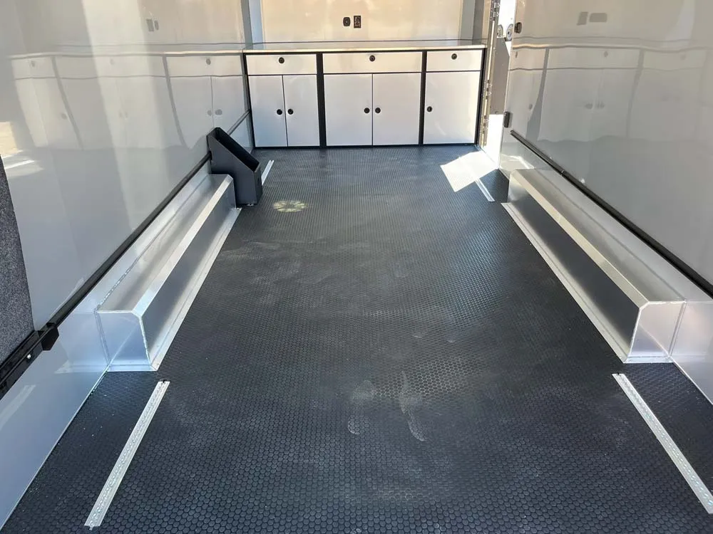 8.5 x 20 ATC STO 450 Cargo Trailer Tandem Silver Frost floor