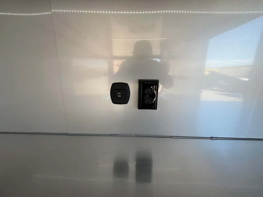 8.5 x 20 ATC STO 450 Cargo Trailer Tandem Silver Frost inside power outlets