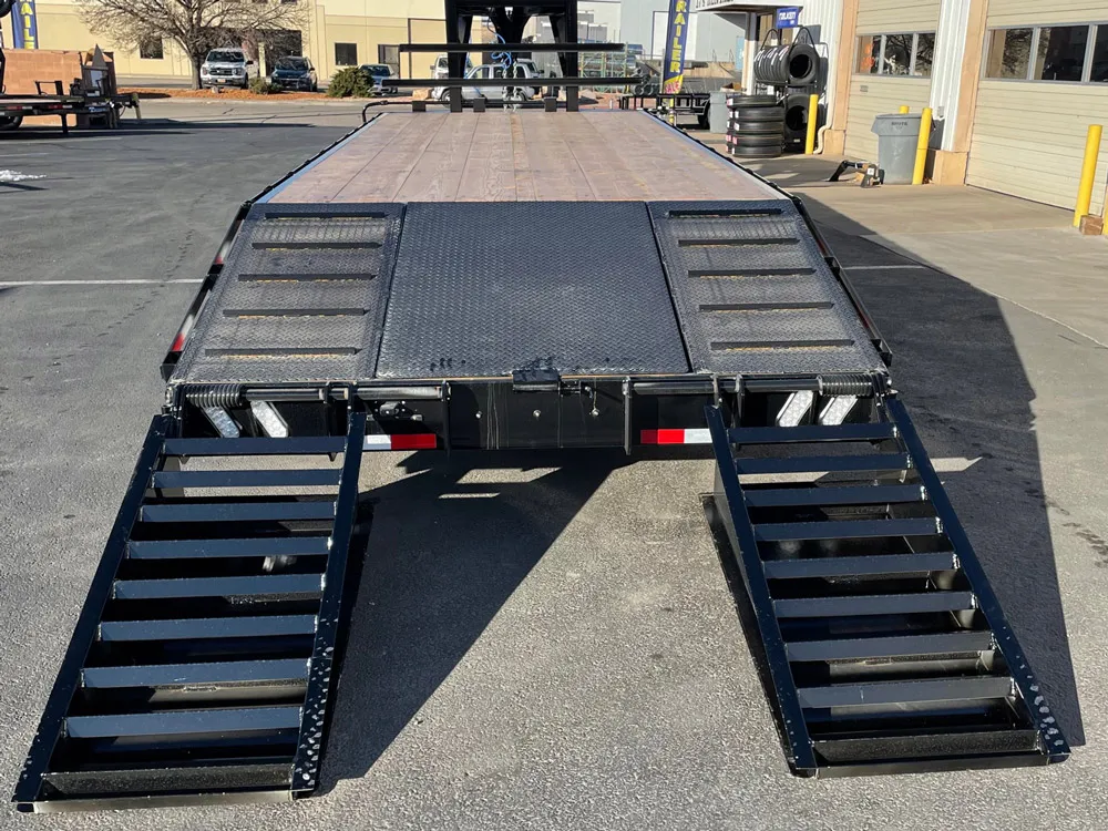 8.5 x 25 Innovative Flat Bed 21K Gooseneck rear ramps down