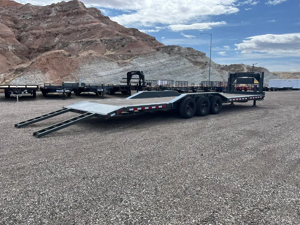 8.5 x 34 Walton Flat Bed CHX Trailer Gooseneck right rear ramps down