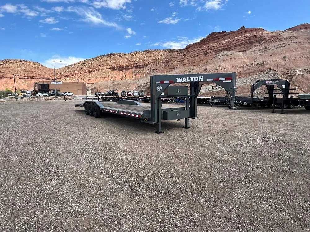 8.5 x 34 Walton Flat Bed CHX Trailer Gooseneck right front