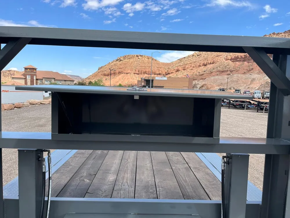 8.5 x 34 Walton Flat Bed CHX Trailer Gooseneck toolbox open