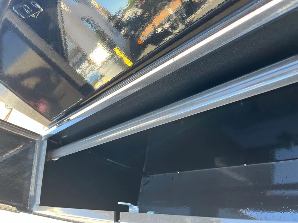 8.5 x 28 Walton Flat Bed Extreme Trailer Gooseneck toolbox