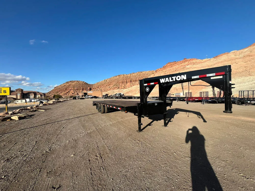 8.5 x 30 Walton Flat Bed Extreme Trailer Gooseneck right front