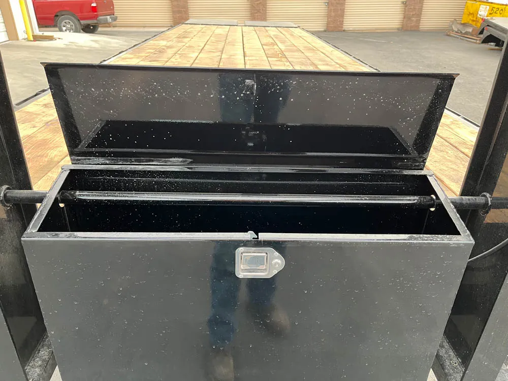 8.5 x 30 Walton Flat Bed Extreme Trailer Super Single Gooseneck Toolbox
