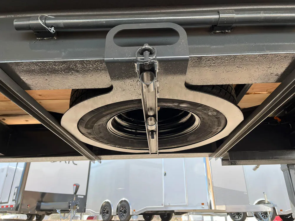 8.5 x 40 Walton Flat Bed Extreme Trailer Gooseneck Spare Tire